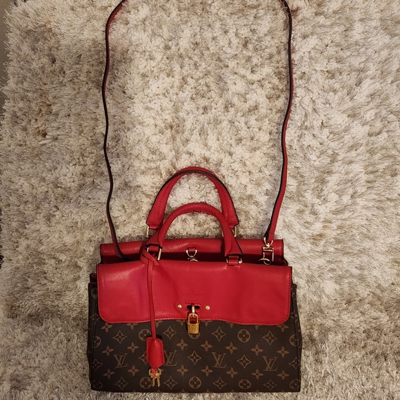 AUTHENTIC LOUIS VUITTON Venus Cerise Monogram Handbag Satchel - Picture 3 of 16